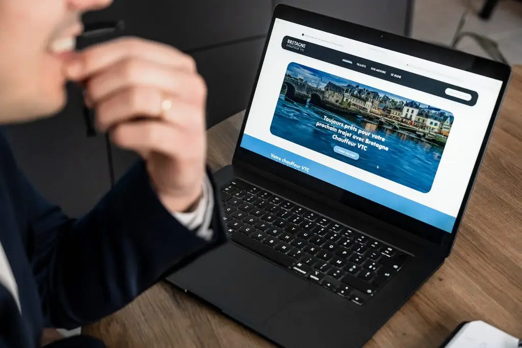 HIRELLO création de site internet