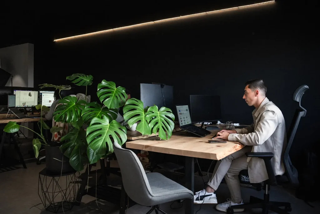 Agence Web Vannes - Hirello bureau